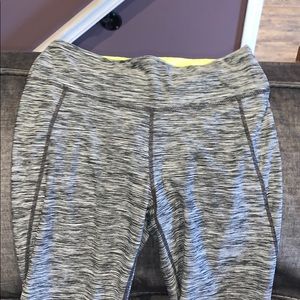women’s H&M leggings